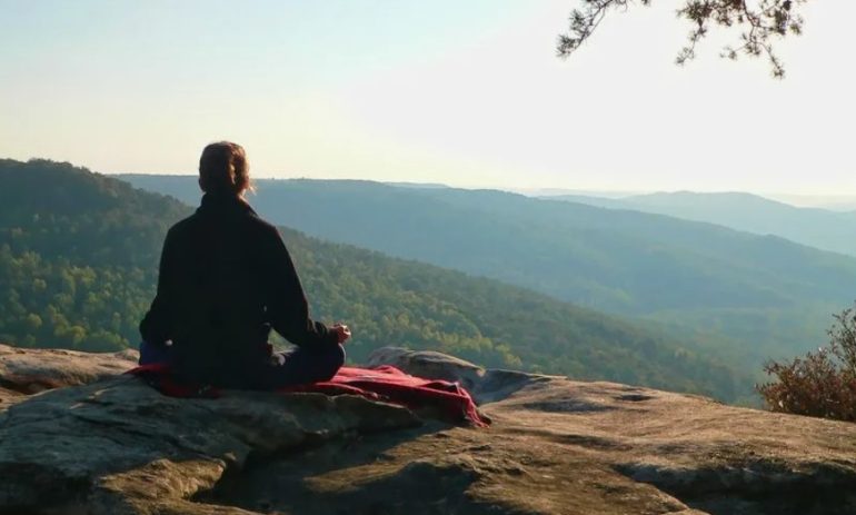 Slow living в горах: как тишина помогает занятому человеку вернуть фокус